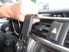 Brodit ProClip 854490 voor Toyota 4Runner 2010-2024 - detail van dashboardmontage