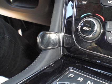 Brodit ProClip 854498 voor Jaguar XJ 2010-2019 - montagepositie op dashboard