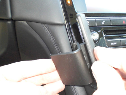 Brodit ProClip 854498 voor Jaguar XJ 2010-2019 - ProClip geplaatst in het voertuig