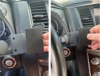 Brodit ProClip 854535 voor Infiniti QX80 2015-2019, Infiniti QX56 2011-2013 en Nissan Patrol 2011-2019 - ProClip geplaatst in het voertuig