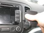 Brodit ProClip 854563 voor Seat Alhambra 2011-2019 en Volkswagen Sharan 2011-2022 - detail van dashboardmontage
