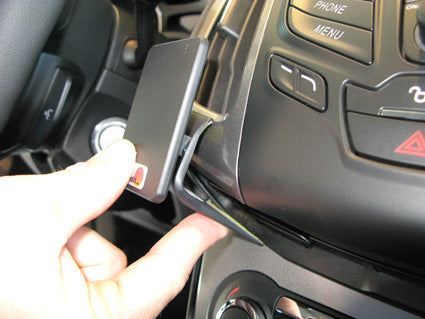Brodit ProClip 854619 voor Ford Focus 2011-2014 en Ford Focus 2012-2014 - ProClip geplaatst in het voertuig