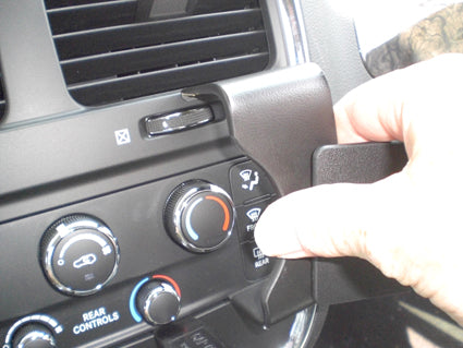 Brodit ProClip 854650 voor Chrysler Town & Country 2011-2016, Dodge Grand Caravan 2011-2016 e.a. - ProClip geplaatst in het voertuig