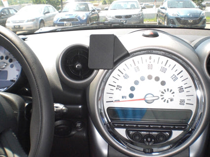 Brodit ProClip 854661 voor Mini Paceman 2013-2016 en Mini Countryman 2010-2016 - installatiepositie