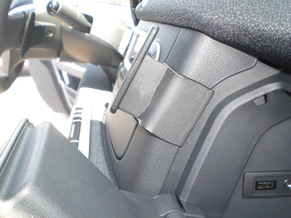Brodit ProClip 854669 voor Smart ForTwo 2011-2014 - productfoto zwarte ABS montagebasis