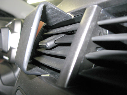 Brodit ProClip 854680 voor Chevrolet Sonic 2012-2021 en Chevrolet Aveo 2012-2014 - montagefoto 6