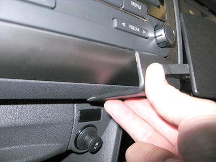 Brodit ProClip 854684 voor Volkswagen Caddy 2004-2015 - detail van dashboardmontage