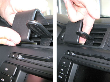 Brodit ProClip 854689 voor Kia Rio 2012-2014 - ProClip geplaatst in het voertuig