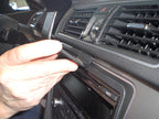 Brodit ProClip 854697 voor Volkswagen Passat 2012-2020 - montagepositie op dashboard