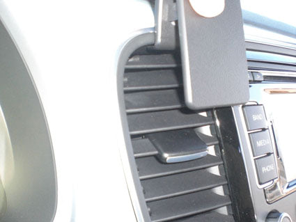 Brodit ProClip 854711 voor Volkswagen Beetle 2012-2019 - ProClip geplaatst in het voertuig