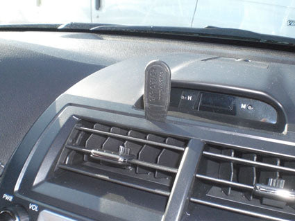 Brodit ProClip 854715 voor Toyota Camry 2012-2014 - montagepositie op dashboard