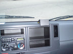 Brodit ProClip 854718 voor Chevrolet W-series 2008-2018, GMC W-series 2008-2018 en Isuzu N-series 2008-2025 - installatiepositie