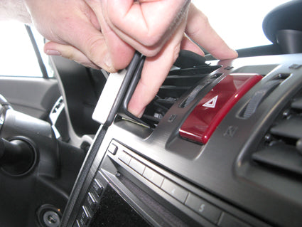 Brodit ProClip 854747 voor Subaru XV 2012-2017, Subaru Levorg 2016-2021 e.a. - ProClip geplaatst in het voertuig