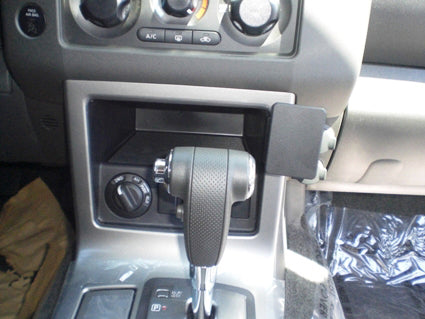 Brodit ProClip 854754 voor Nissan Pathfinder 2010-2012 en Nissan Pathfinder 2008-2012 - installatiepositie