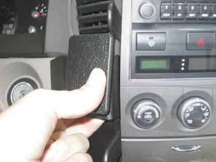 Brodit ProClip 854759 voor Kia Sorento 2002-2007 - detail van dashboardmontage