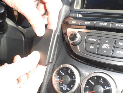 Brodit ProClip 854779 voor Hyundai Genesis Coupé 2013-2018 - ProClip geplaatst in het voertuig