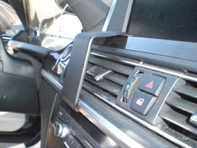 Brodit ProClip 854781 voor BMW 6-series F06, F12, F13 2012-2019 - productfoto zwarte ABS montagebasis