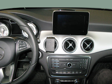 Brodit ProClip 854813 voor Mercedes Benz GLA-Class 2013-2019, Mercedes Benz CLA-Class 2013-2019 en Mercedes Benz A-Class 2013-2018 - installatiepositie