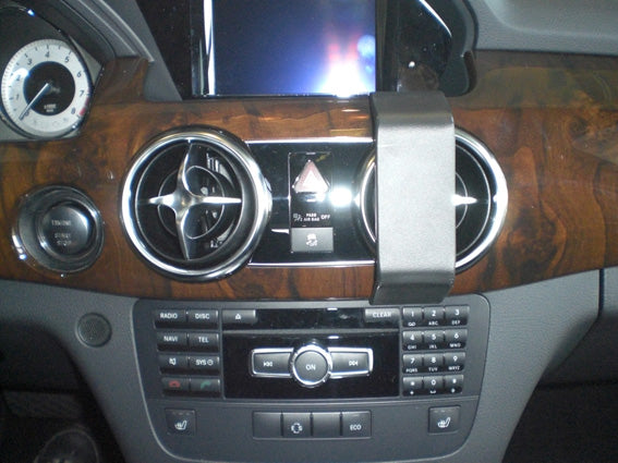 Brodit ProClip 854825 voor Mercedes Benz GLK-Class 2013-2015 - montagefoto 6