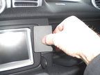 Brodit ProClip 854827 voor Smart ForTwo 2011-2014 - detail van dashboardmontage