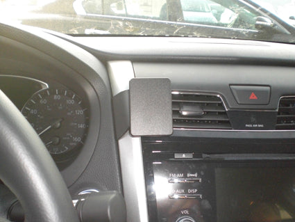 Brodit ProClip 854828 voor Nissan Altima 2013-2015 - installatiepositie