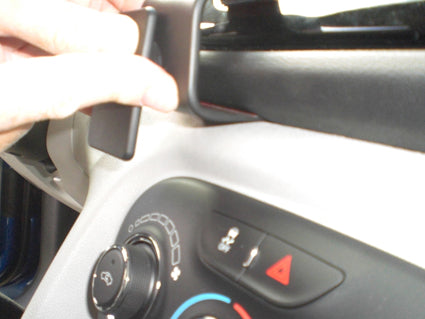 Brodit ProClip 854838 voor Dodge Dart 2013-2017 - ProClip geplaatst in het voertuig