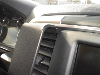 Brodit ProClip 854840 voor Dodge Ram Pick Up 4500/5500 2013-2018, Dodge Ram Pick Up 2500/3500 2013-2018 en Dodge Ram Pick Up 1500 2013-2018 - montagepositie op dashboard