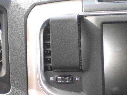 Brodit ProClip 854840 voor Dodge Ram Pick Up 4500/5500 2013-2018, Dodge Ram Pick Up 2500/3500 2013-2018 en Dodge Ram Pick Up 1500 2013-2018 - detail van dashboardmontage