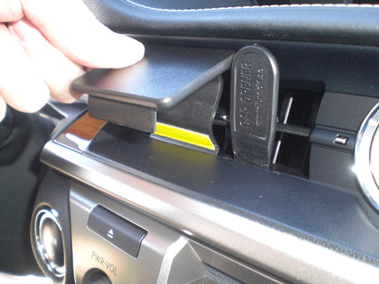 Brodit ProClip 854847 voor Lexus ES Series 2013-2018 - montagepositie op dashboard