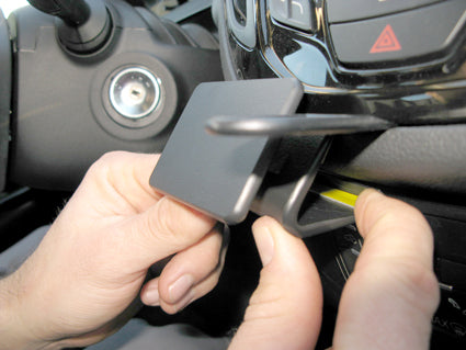 Brodit ProClip 854849 voor Ford B-Max 2013-2018 - ProClip geplaatst in het voertuig