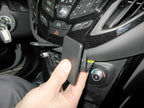 Brodit ProClip 854850 voor Ford B-Max 2013-2018 - detail van dashboardmontage