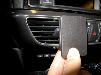 Brodit ProClip 854876 voor Mazda 6 2013-2014 - detail van dashboardmontage
