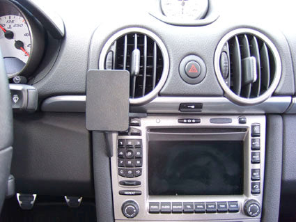 Brodit ProClip 854877 voor Porsche Cayman (Type 987) 2005-2012 en Porsche Boxster (Type 987) 2005-2012 - installatiepositie