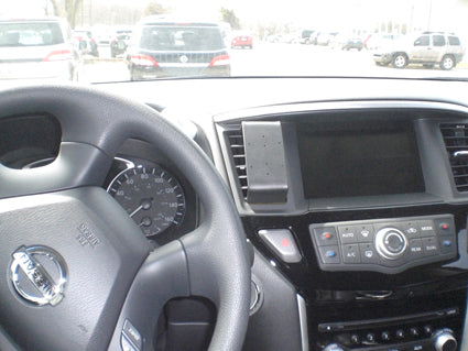 Brodit ProClip 854895 voor Nissan Pathfinder 2013-2021 - installatiepositie