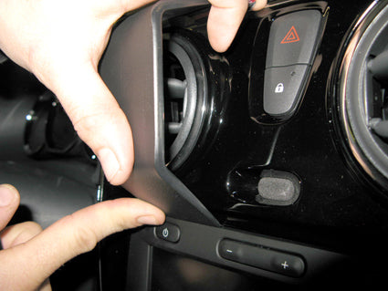 Brodit ProClip 854899 voor Dacia Lodgy 2013-2014 - ProClip geplaatst in het voertuig