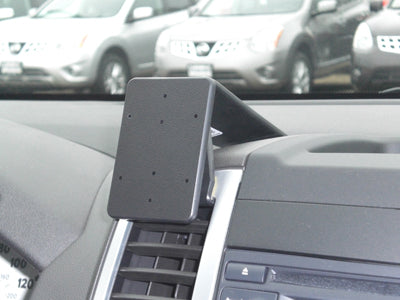 Brodit ProClip 854903 voor Nissan Xterra 2013-2015 en Nissan Frontier 2013-2021 - montagefoto 6