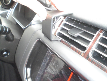 Brodit ProClip 854909 voor Land Rover Range Rover 2013-2018 - montagepositie op dashboard