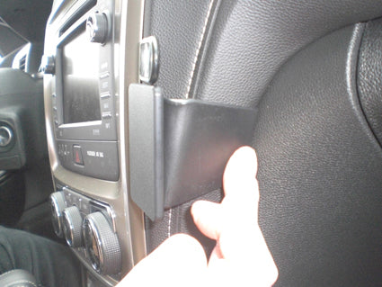 Brodit ProClip 854915 voor GMC Acadia 2013-2016 - detail van dashboardmontage