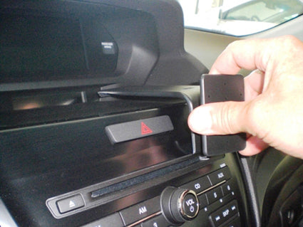 Brodit ProClip 854933 voor Acura ILX 2013-2015 - montagepositie op dashboard