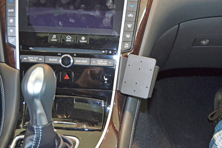 Brodit ProClip 854964 voor Infiniti Q60 2016-2022 en Infiniti Q50 2014-2024 - montagefoto 6