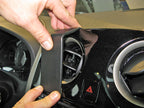 Brodit ProClip 854978 voor Nissan Note 2013-2019 - detail van dashboardmontage