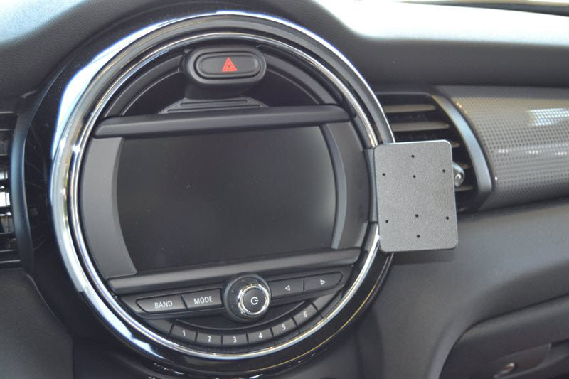 Brodit ProClip 855010 voor Mini One 2016-2018, Mini Cooper Hardtop 2014-2016 en Mini Cooper 2014-2021 - montagefoto 7