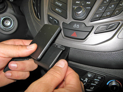 Brodit ProClip 855038 voor Ford Transit Courier 2014-2023 - montagepositie op dashboard