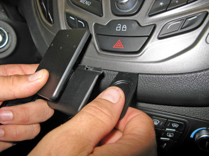 Brodit ProClip 855038 voor Ford Transit Courier 2014-2023 - ProClip geplaatst in het voertuig