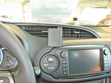 Brodit ProClip 855040 voor Toyota Yaris 2015-2020 - installatiepositie