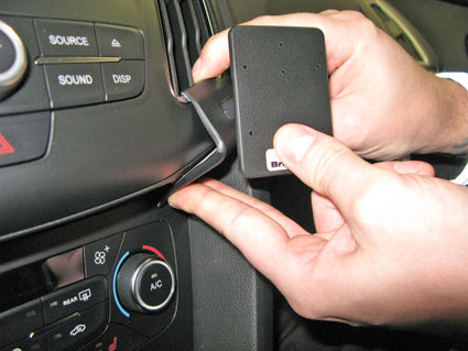 Brodit ProClip 855066 voor Ford Focus 2015-2018 - ProClip geplaatst in het voertuig