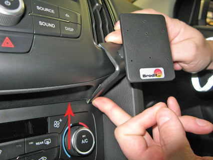 Brodit ProClip 855066 voor Ford Focus 2015-2018 - detail van dashboardmontage
