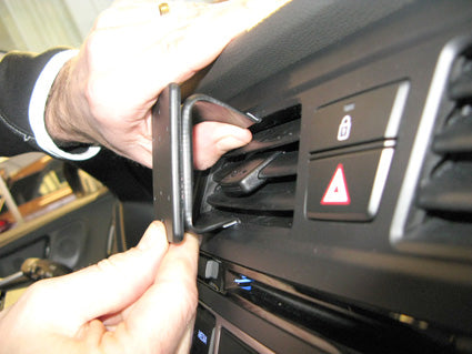 Brodit ProClip 855083 voor Hyundai i20 2015-2018 - ProClip geplaatst in het voertuig
