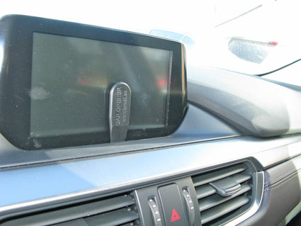 Brodit ProClip 855091 voor Mazda 6 2015-2018 - montagepositie op dashboard