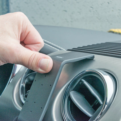 Brodit ProClip 855096 voor Ford Mustang 2015-2023 - ProClip geplaatst in het voertuig